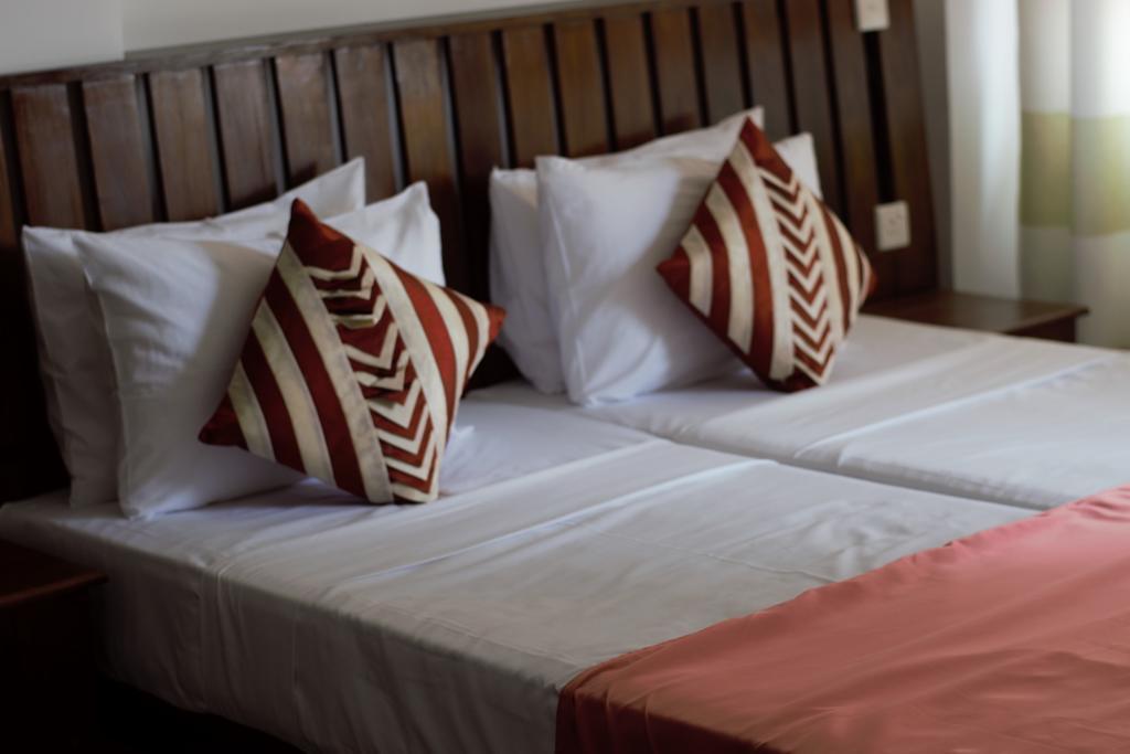 Cozy Sea View Inn Hikkaduwa Dış mekan fotoğraf