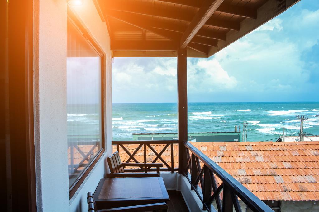 Cozy Sea View Inn Hikkaduwa Dış mekan fotoğraf