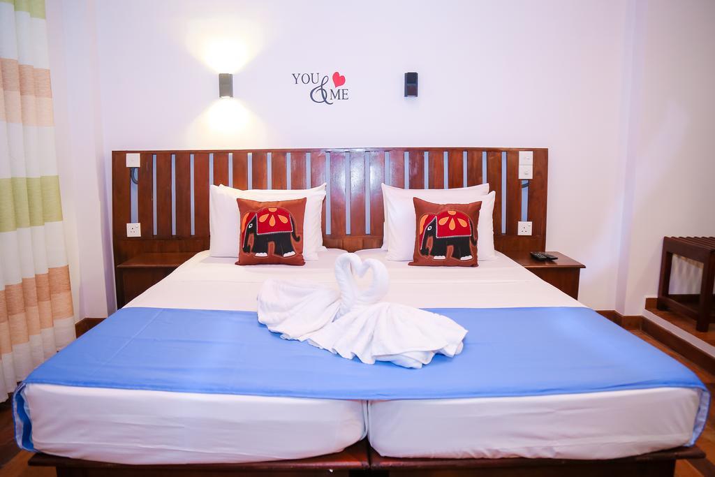 Cozy Sea View Inn Hikkaduwa Dış mekan fotoğraf